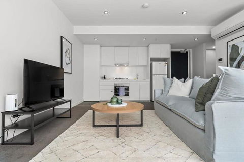 Richmond Premium Escape - Walk To The MCG - Surfers Paradise Gold Coast 0