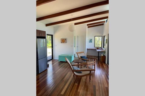 Ridge Cabin - Stunning Views - 5km From Neighbours - Surfers Paradise Gold Coast 2