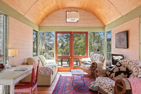 Rikkara Sanctuary 19 Rikkara Avenue Private Retreat - Surfers Paradise Gold Coast 0