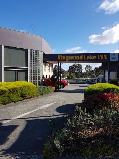 Ringwood Lake Inn - Surfers Paradise Gold Coast 0