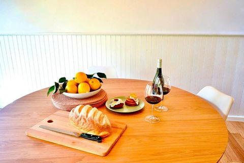 River Lea Cottage - Surfers Paradise Gold Coast 2