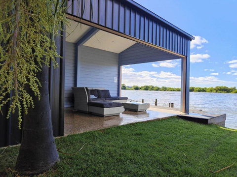 River Life - Surfers Paradise Gold Coast 0