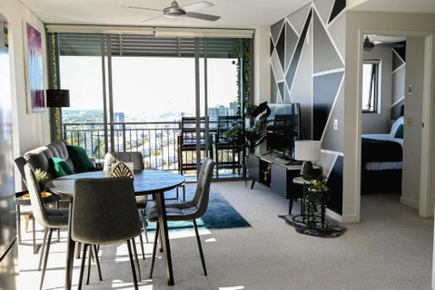 River View Apartment In Brisbane With Parking - Surfers Paradise Gold Coast 1