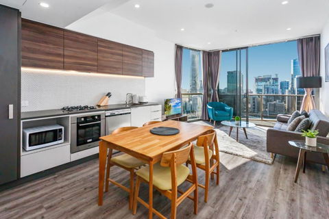 River-View Unit With Rooftop Pool Near Museums - Surfers Paradise Gold Coast 1