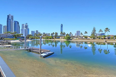 Riverside 4 Bedroom House Unit In Surfers Paradise - Surfers Paradise Gold Coast 1