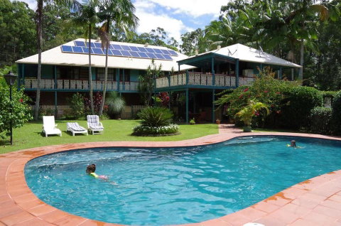 Riviera Bed & Breakfast - Surfers Paradise Gold Coast 1