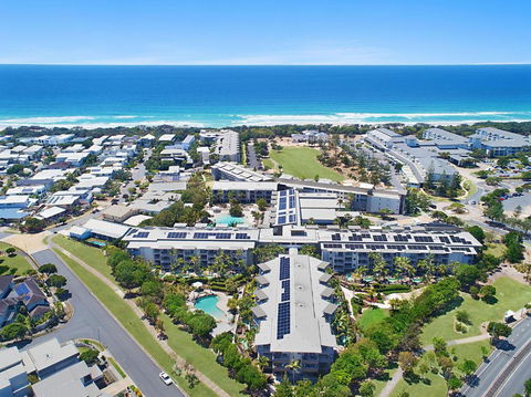 Salt&Pepper Sanctuary - Plunge Pool Resort Apartment By UHoliday - 2BR, 1BR And Studio Hotel Room Configurations Available - Surfers Paradise Gold Coast 0
