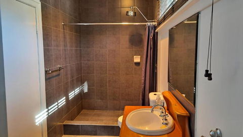 Rosemary Cottage - Surfers Paradise Gold Coast 2