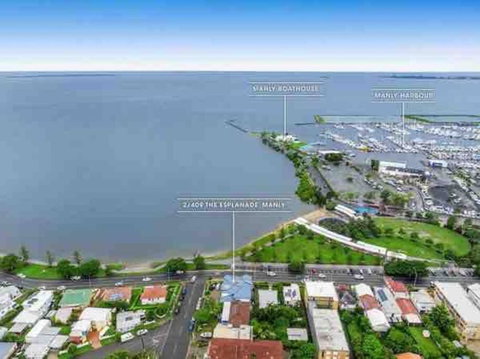 Rosebay Water Front 4 Bd Home - Surfers Paradise Gold Coast 1