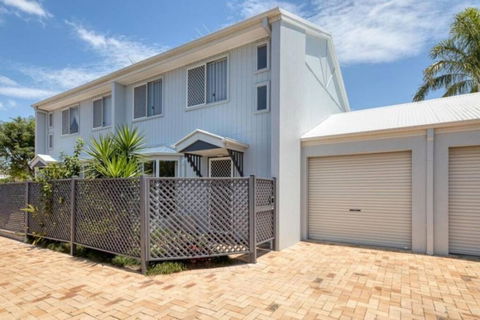 Rosella Rise! - Surfers Paradise Gold Coast 0