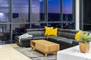 Ruby - 2 Bedroom Penthouse In Surfers Paradise! with Surfers Paradise Gold Coast