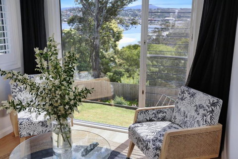 Ruby Moon - Surfers Paradise Gold Coast 3