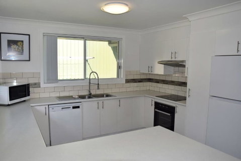 Rudder House - Surfers Paradise Gold Coast 3