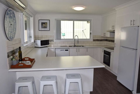 Rudder House - Surfers Paradise Gold Coast 2