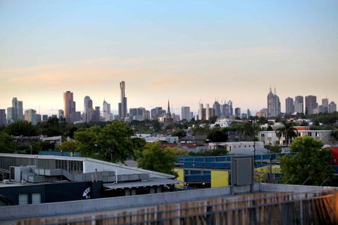 Saint George - The Townhouse - Surfers Paradise Gold Coast 0