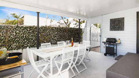 Salamander Sweet Foreshore Drive - Surfers Paradise Gold Coast 0