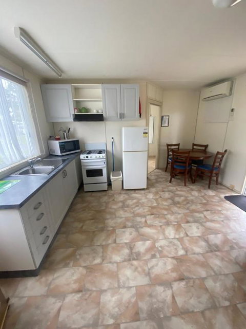 Sale Caravan Park - Surfers Paradise Gold Coast 0