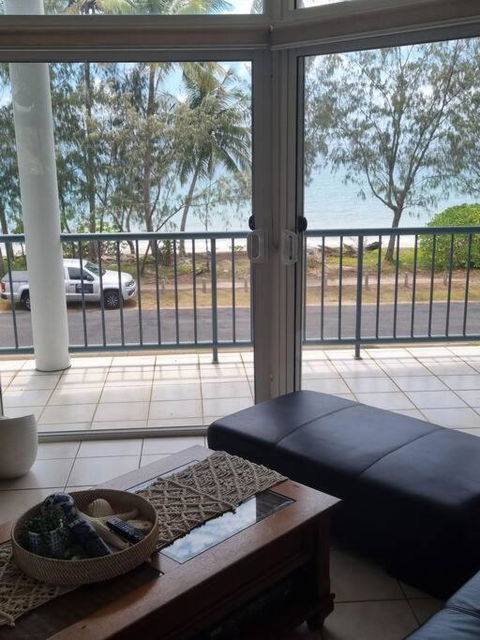 Salt On South - Beachfront Bliss - Surfers Paradise Gold Coast 1
