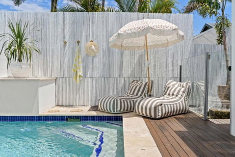 Salta - Surfers Paradise Gold Coast 0