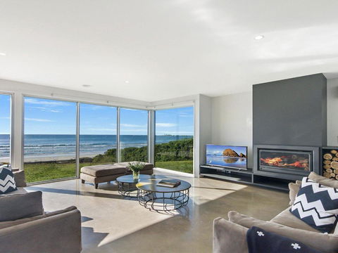 Saltwater Retreat - Surfers Paradise Gold Coast 1
