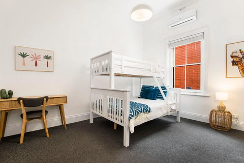 Salty Pines - 3BR House Glenelg South - Surfers Paradise Gold Coast 3