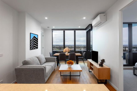 Samma - Linden Apartments In Ivanhoe - Surfers Paradise Gold Coast 0