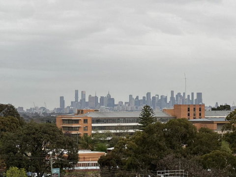 Samma - Linden Apartments In Ivanhoe - Surfers Paradise Gold Coast 2