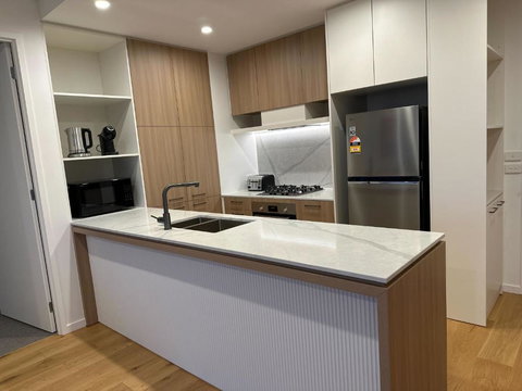 Samma - Linden Apartments In Ivanhoe - Surfers Paradise Gold Coast 3