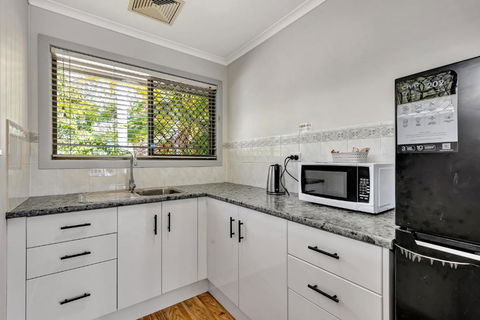 Sanctuary Lakes Fauna Retreat - Surfers Paradise Gold Coast 2