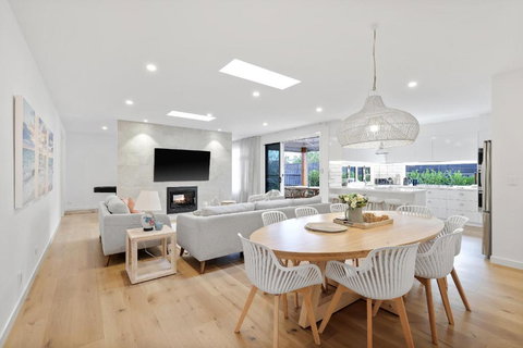 Sanctuary Of Hope By Ready Set Stay - Cowes - Surfers Paradise Gold Coast 2