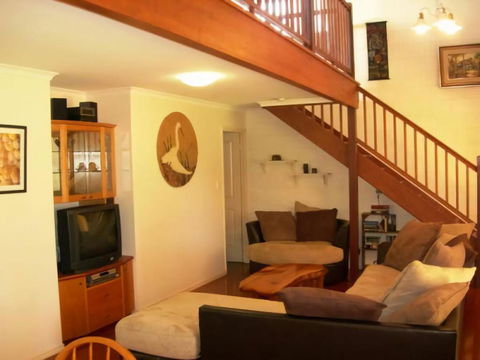 Sand Piper Cottage Rainbow Beach - Surfers Paradise Gold Coast 3
