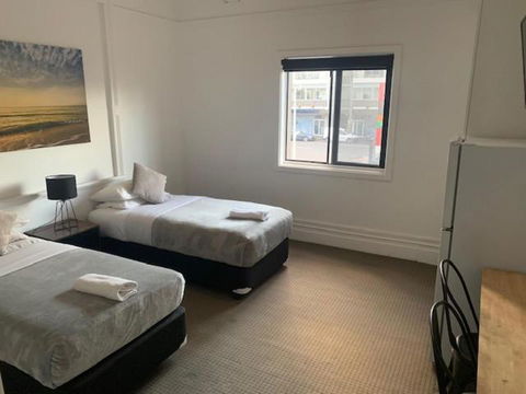 Sandy Bottoms Guesthouse - Surfers Paradise Gold Coast 2