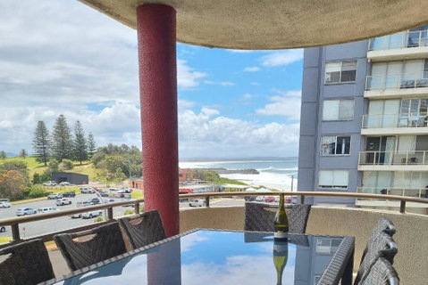 Sandbar Unit 402 - Surfers Paradise Gold Coast 1