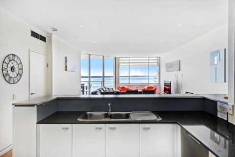 Sandcastle Apartments - Surfers Paradise Gold Coast 2