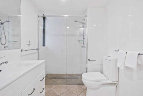 Sandown - Hosted By Burleigh Letting - Surfers Paradise Gold Coast 1