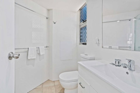 Sandown - Hosted By Burleigh Letting - Surfers Paradise Gold Coast 2