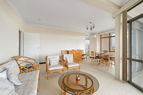 Sandpiper 9 25 Waugh Street - Surfers Paradise Gold Coast 1