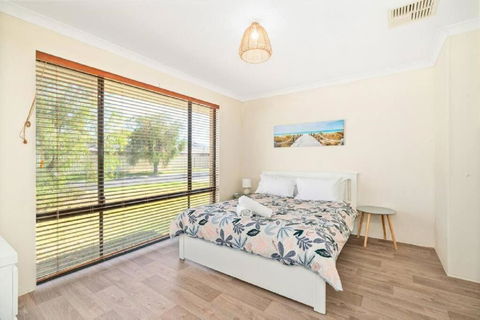 Sandpiper House - Family & Pet Friendly - Surfers Paradise Gold Coast 3
