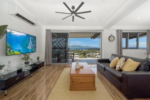 SEA-Renity On Castle Hill - Surfers Paradise Gold Coast 2