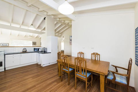 Sheoak On Wedge - Well Appointed Property Close To Beach - Surfers Paradise Gold Coast 2