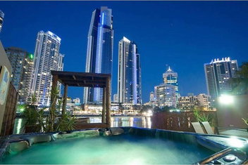 Surfers Reflections Amazing Views From Your Spa! with Surfers Paradise Gold Coast