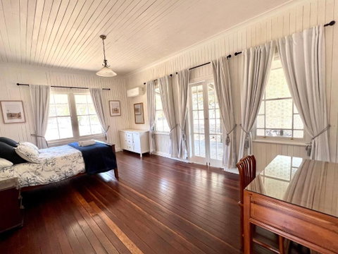 The Cottage Farm Stay - Grandchester - Surfers Paradise Gold Coast 2