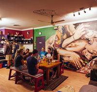 Beachside Backpackers - Surfers Paradise Gold Coast