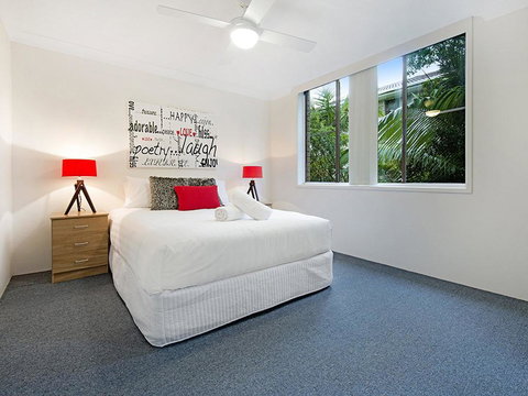 Beachside Unit Near Convention Centre - Surfers Paradise Gold Coast 3