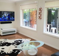 Beachside Villa Ettalong Beach - Surfers Paradise Gold Coast