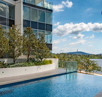 Beautiful Modern Lake View Apartment - Surfers Paradise Gold Coast