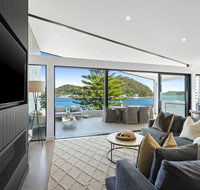 Beauty on Booker Bay - Surfers Paradise Gold Coast