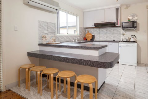 Belbowrie Beach House - Surfers Paradise Gold Coast 3