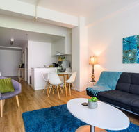 BHB CBD Dream FreeWine FreeNetflix FreeWifi Views - Surfers Paradise Gold Coast