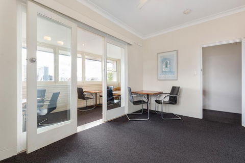 Blue Gum Hotel - Surfers Paradise Gold Coast 3